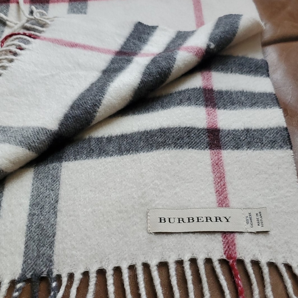 Burberry Classic Check Cashmere Scarf
